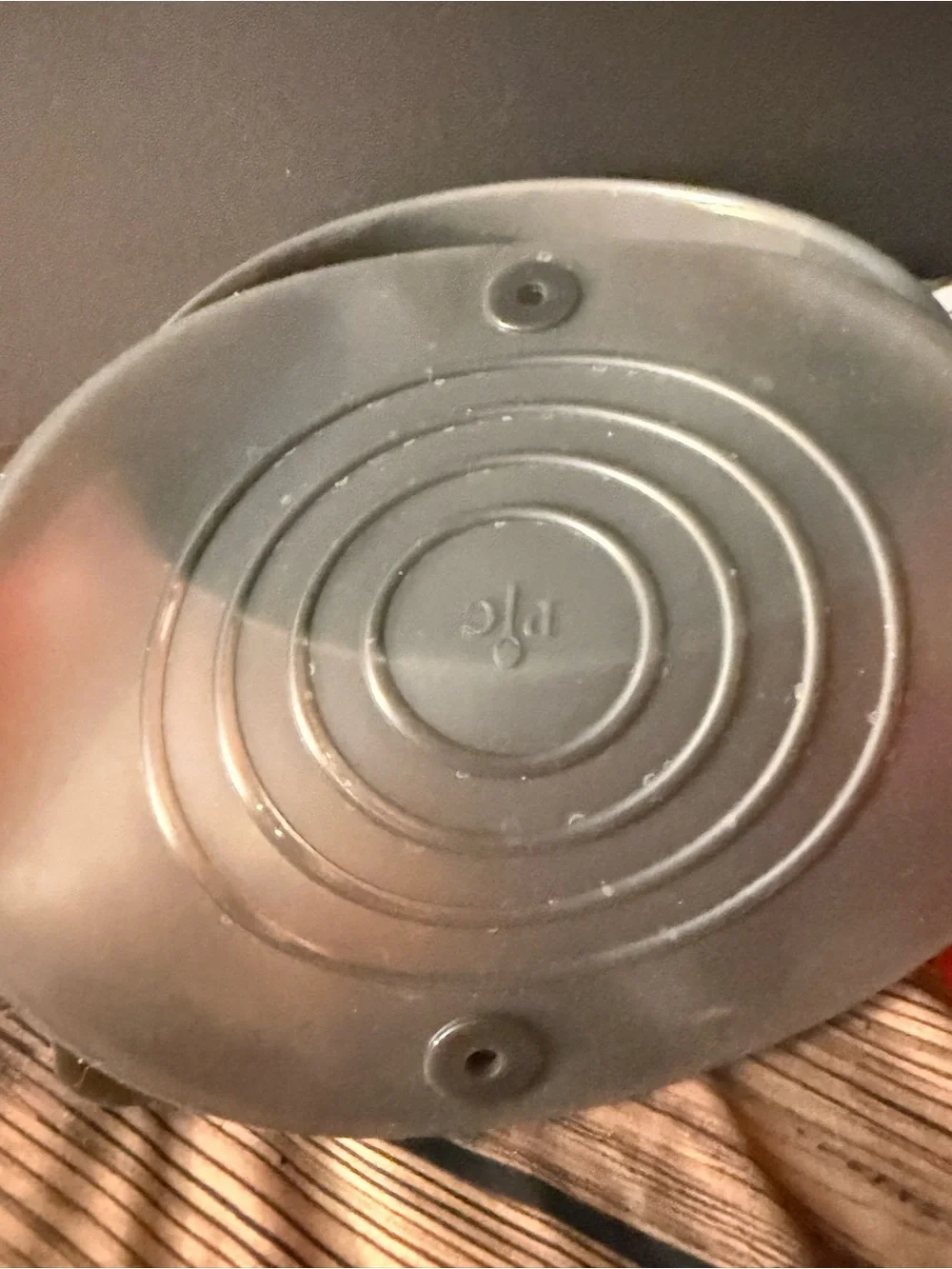 Pampered Chef Quick pressure cooker Gray with silicone lid